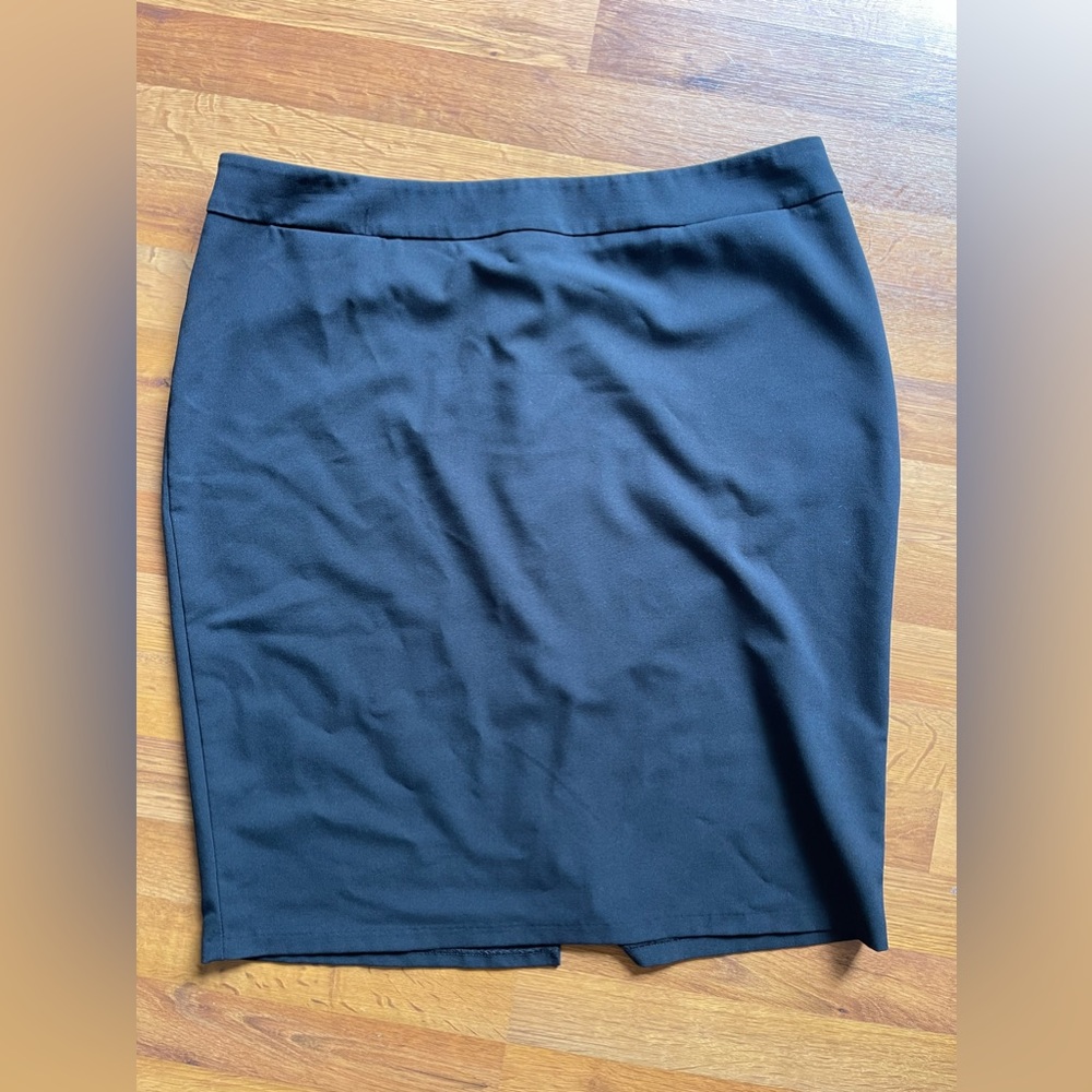 NY & CO BLACK Midi Skirt